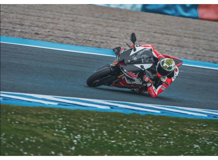 bimota KB998 Rimini : début des ventes le 9 avril