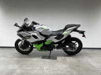 KAWASAKI Ninja 7 Hybrid / 2024 / 151 km