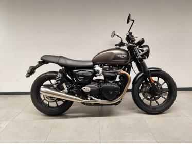 TRIUMPH STREET TWIN  900