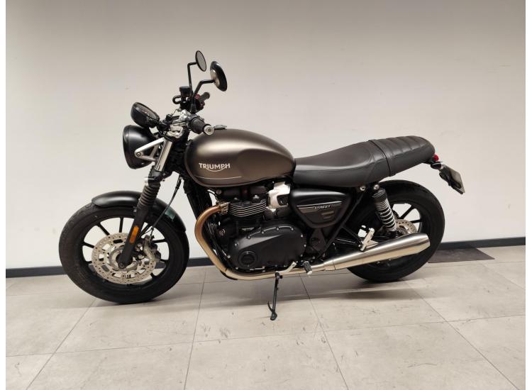 TRIUMPH SPEED TWIN 900 / 2022 / 1750 km