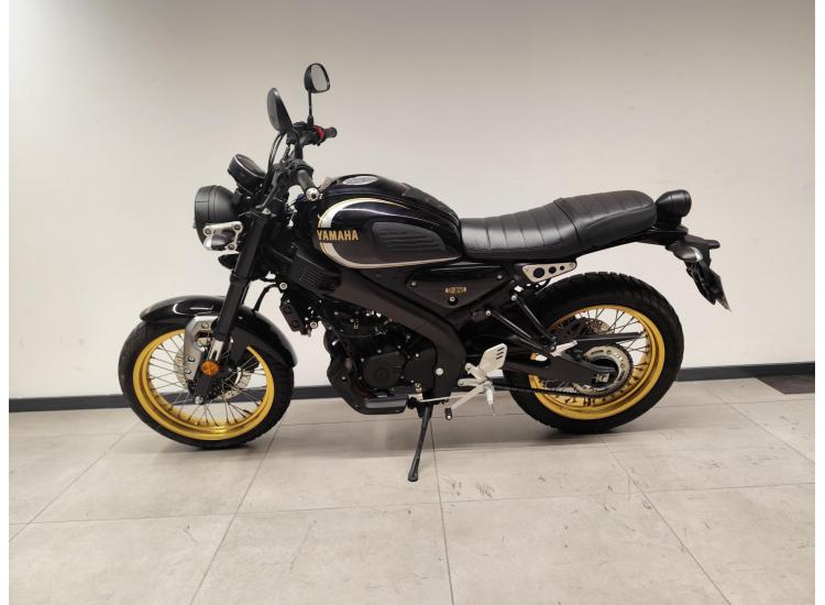 YAMAHA XSR 125 Legacy / 2023 / 4.680 km