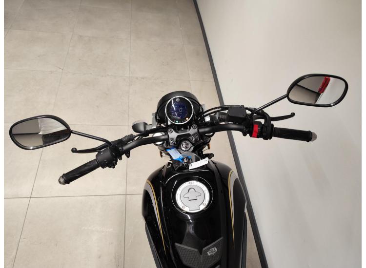 YAMAHA XSR 125 Legacy / 2023 / 4.680 km