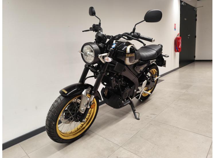 YAMAHA XSR 125 Legacy / 2023 / 4.680 km