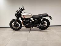 TRIUMPH SPEED TWIN 900 / NEW 2025 / 1.174 KM