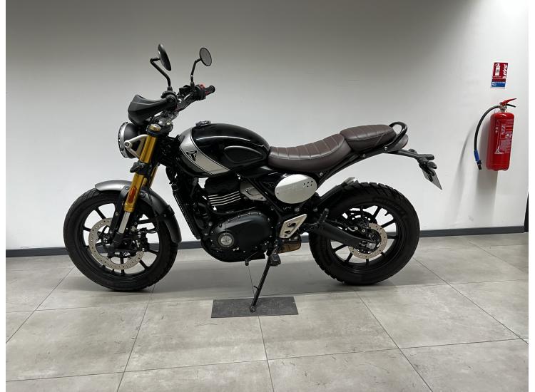 TRIUMPH Scrambler 400 X /2024/ black metal 