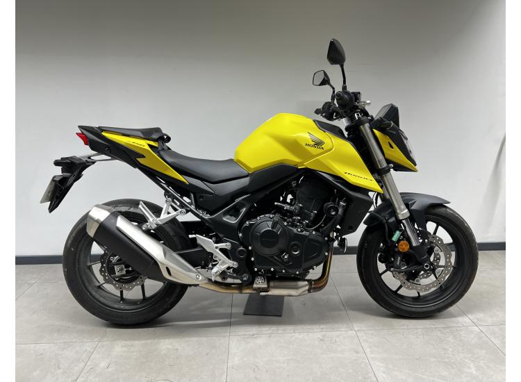 HONDA CB 750 HORNET / a2 possible/