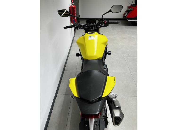 HONDA CB 750 HORNET / a2 possible/