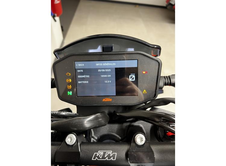 KTM 890 DUKE R akrapovic 