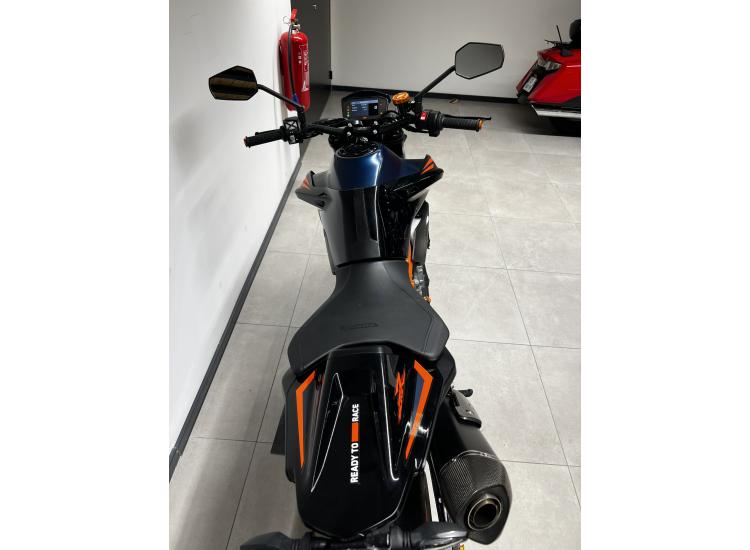 KTM 890 DUKE R akrapovic 