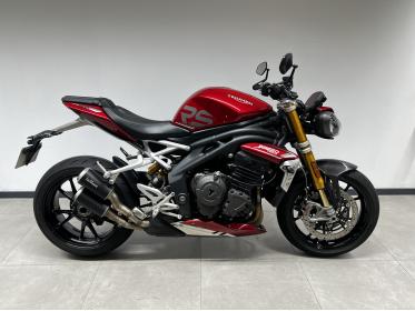 TRIUMPH SPEED TRIPLE 1200 RS