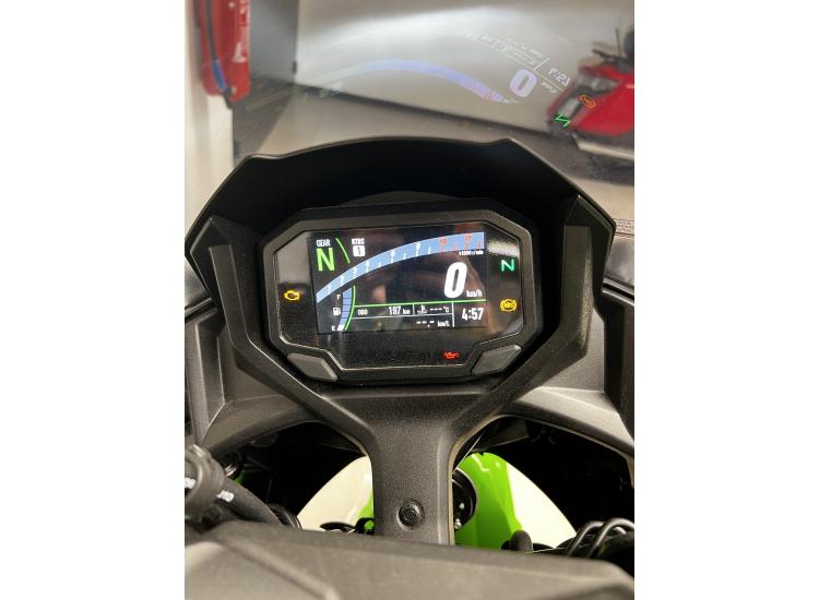 KAWASAKI NINJA 650 (a2) PACK PERFORMANCE 2025