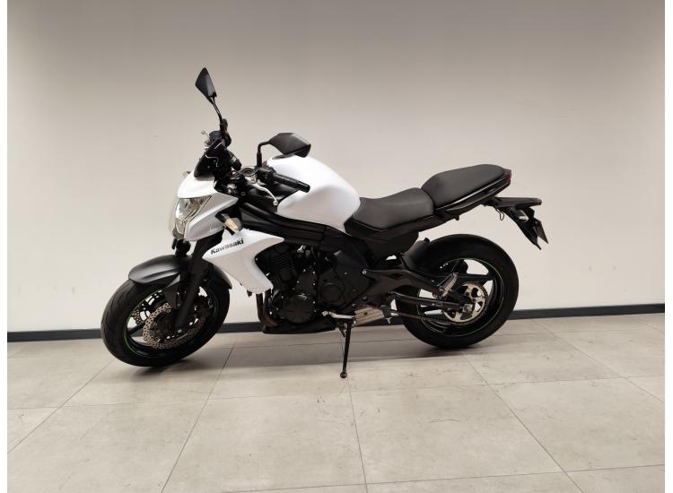 KAWASAKI ER-6 N /2016 / 5 574 km /A2 possible 