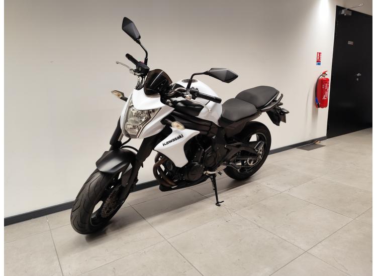 KAWASAKI ER-6 N /2016 / 5 574 km /A2 possible 