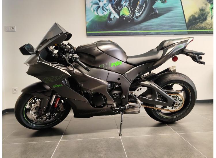 KAWASAKI ZX-10RR PERFORMANCE / 2025 