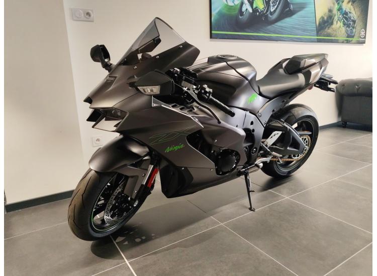 KAWASAKI ZX-10RR PERFORMANCE / 2025 