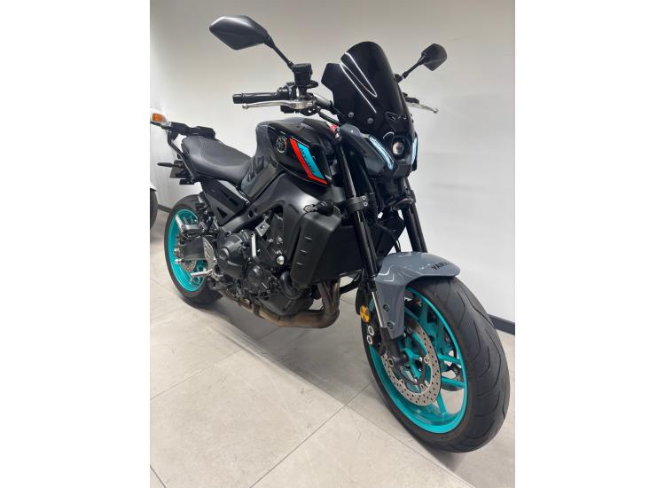 YAMAHA MT09 / 2022 