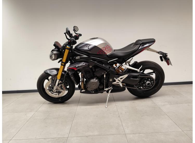 TRIUMPH SPEED TRIPLE 1200 RS 2025 / 782 km