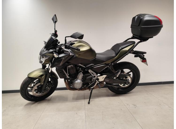 KAWASAKI Z650 -A2- / 2017/ 10.500 KM