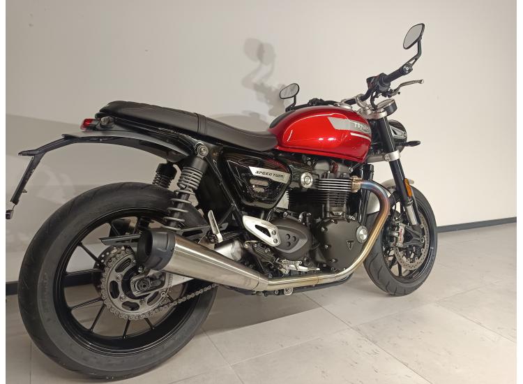 TRIUMPH SPEED TWIN 1200
