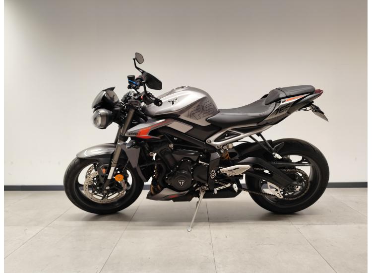 TRIUMPH STREET TRIPLE 765 RS / 2023 / 9.000 km 