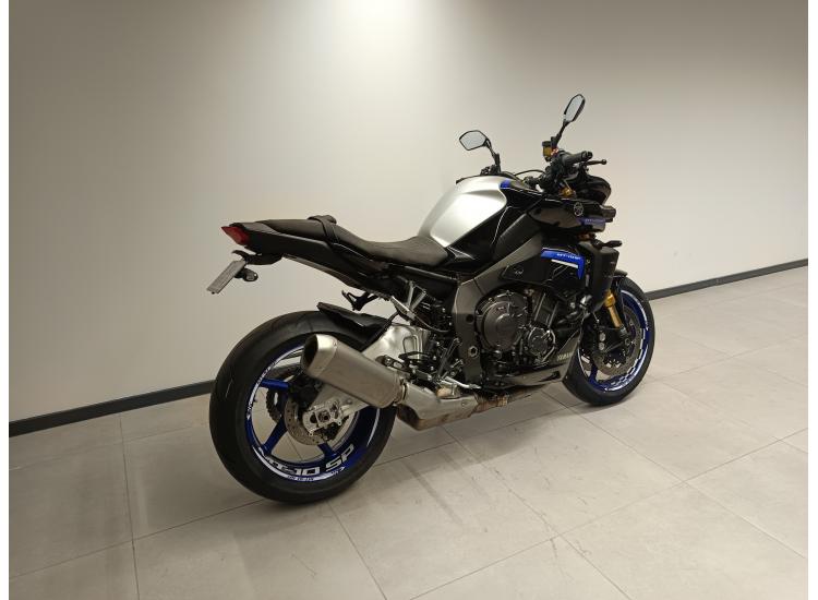 YAMAHA MT-10 SP / 2023 / 9.650 km 