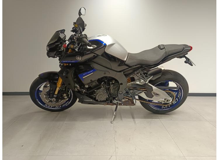 YAMAHA MT-10 SP / 2023 / 9.650 km 