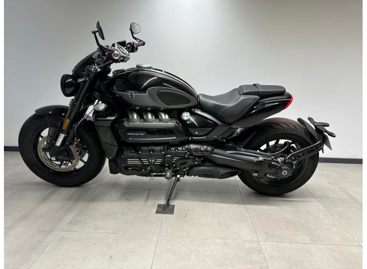 TRIUMPH ROCKET 3 R STORM