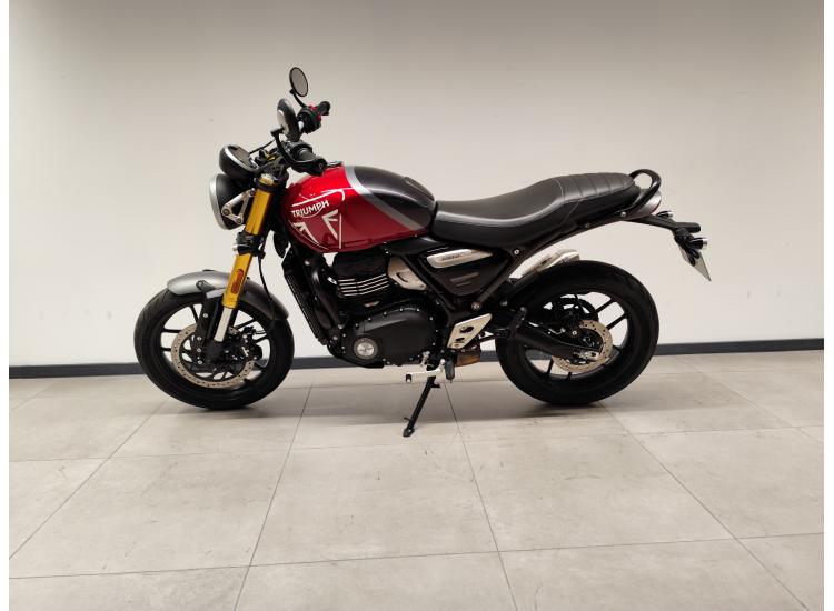 TRIUMPH SPEED 400 / 2024 / 965 KM