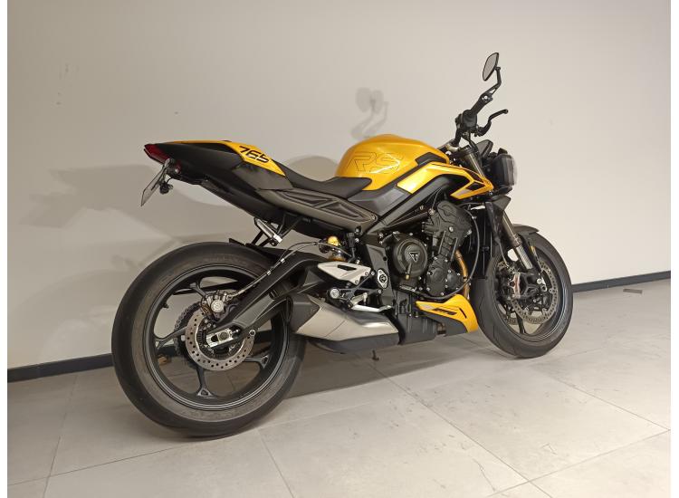 TRIUMPH STREET TRIPLE 765 RS