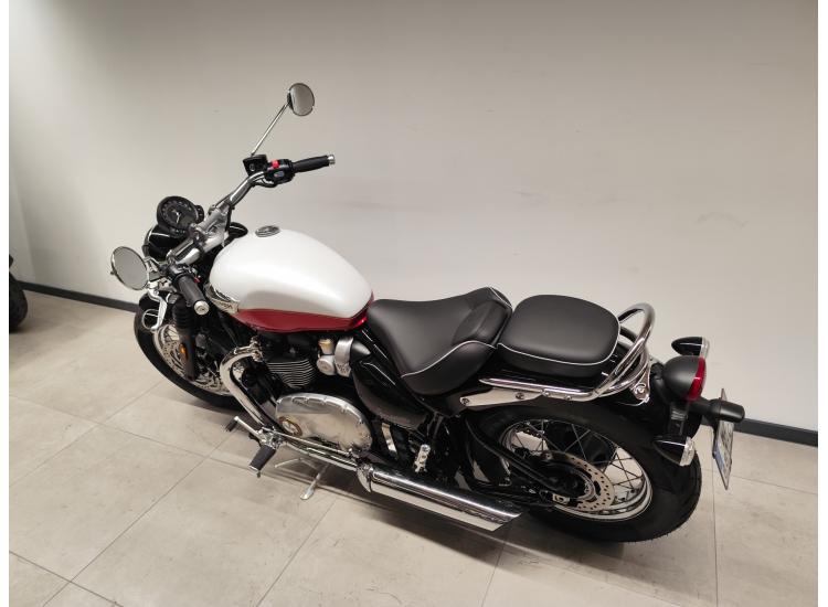 TRIUMPH BONNEVILLE SPEEDMASTER 1200 / 2025 / 500 km