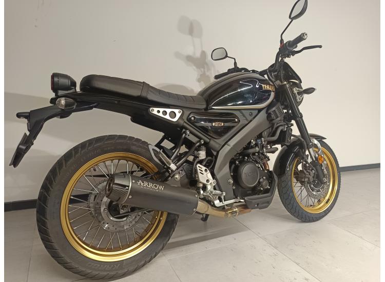 YAMAHA XSR 125 Legacy